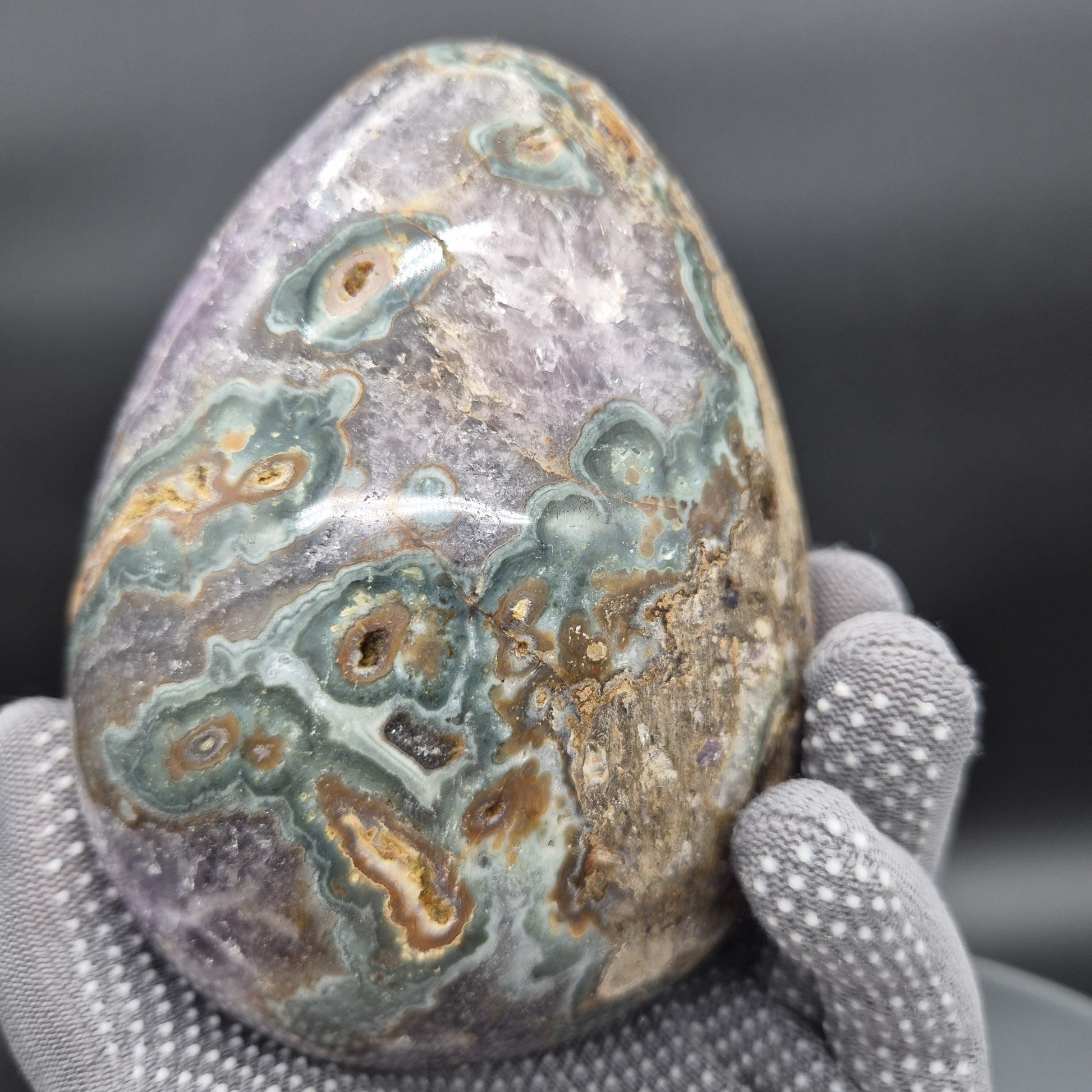 AAA+ Huge Amethyst Egg - Uruguay 5.17 lbs, 4.5 x 5in Crystal Hoarder