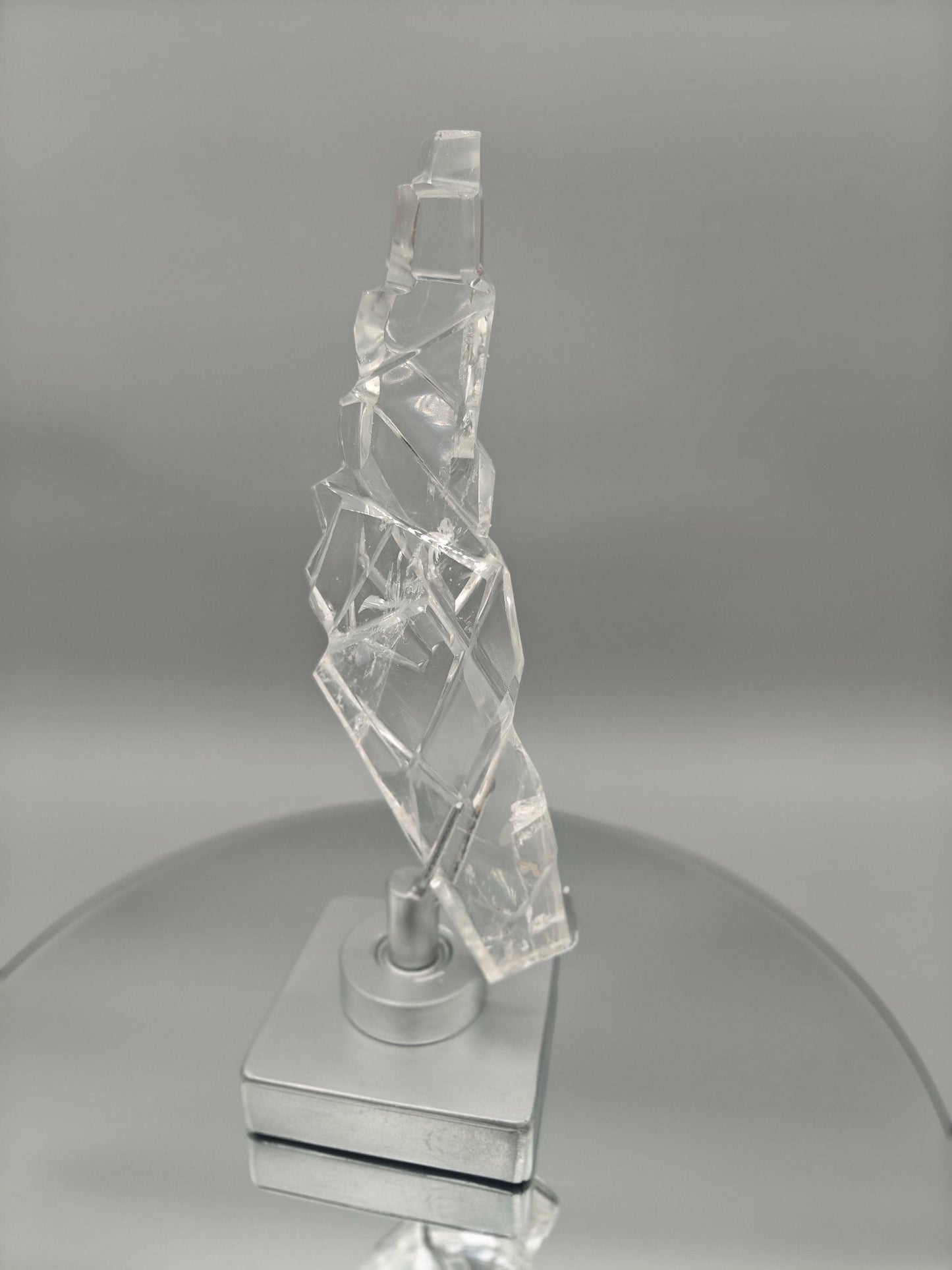 AAA+ Clear Quartz Faceted Art Sculpture - 7 x 4.5in - 1.51 lbs - Polished Quartz Display Crystal Hoarder
