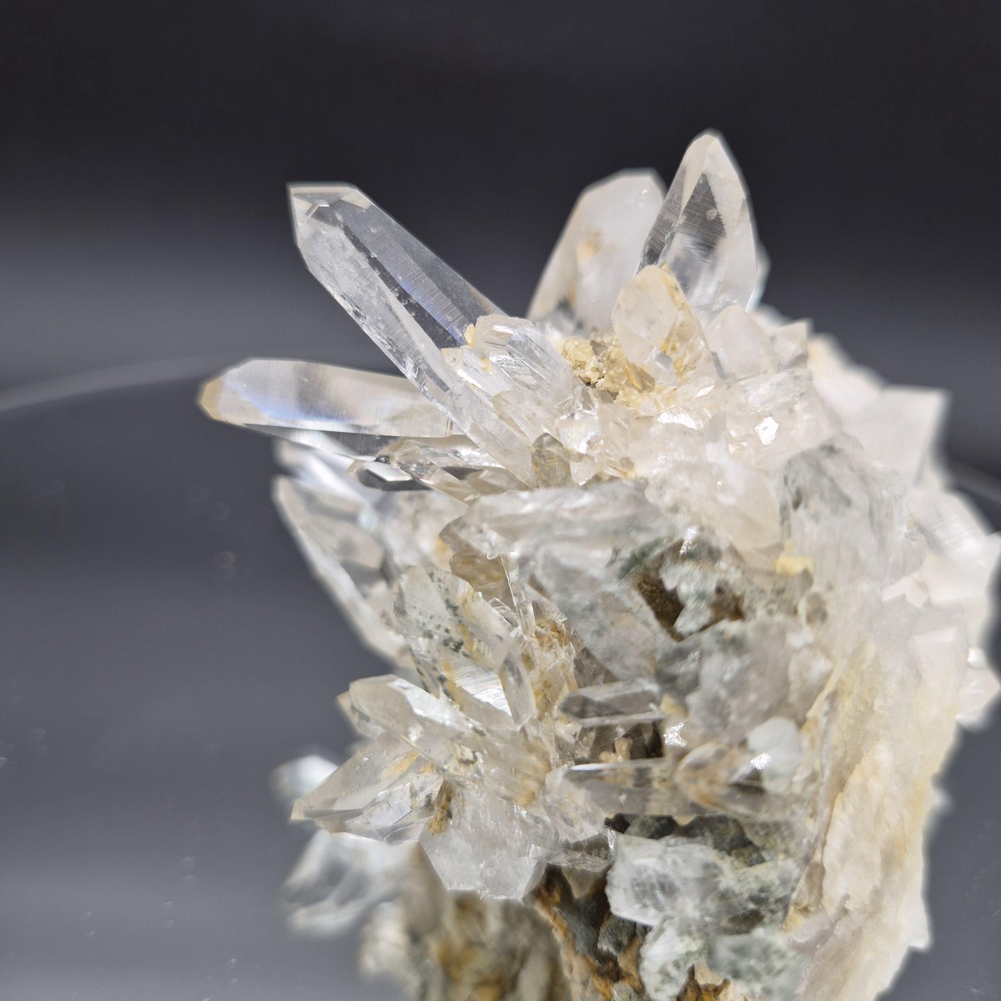 AAA+ Golden Healer Quartz with Clear Points Chlorite 4.5x3.5x3 1.13 lbs Colombia Crystal Hoarder