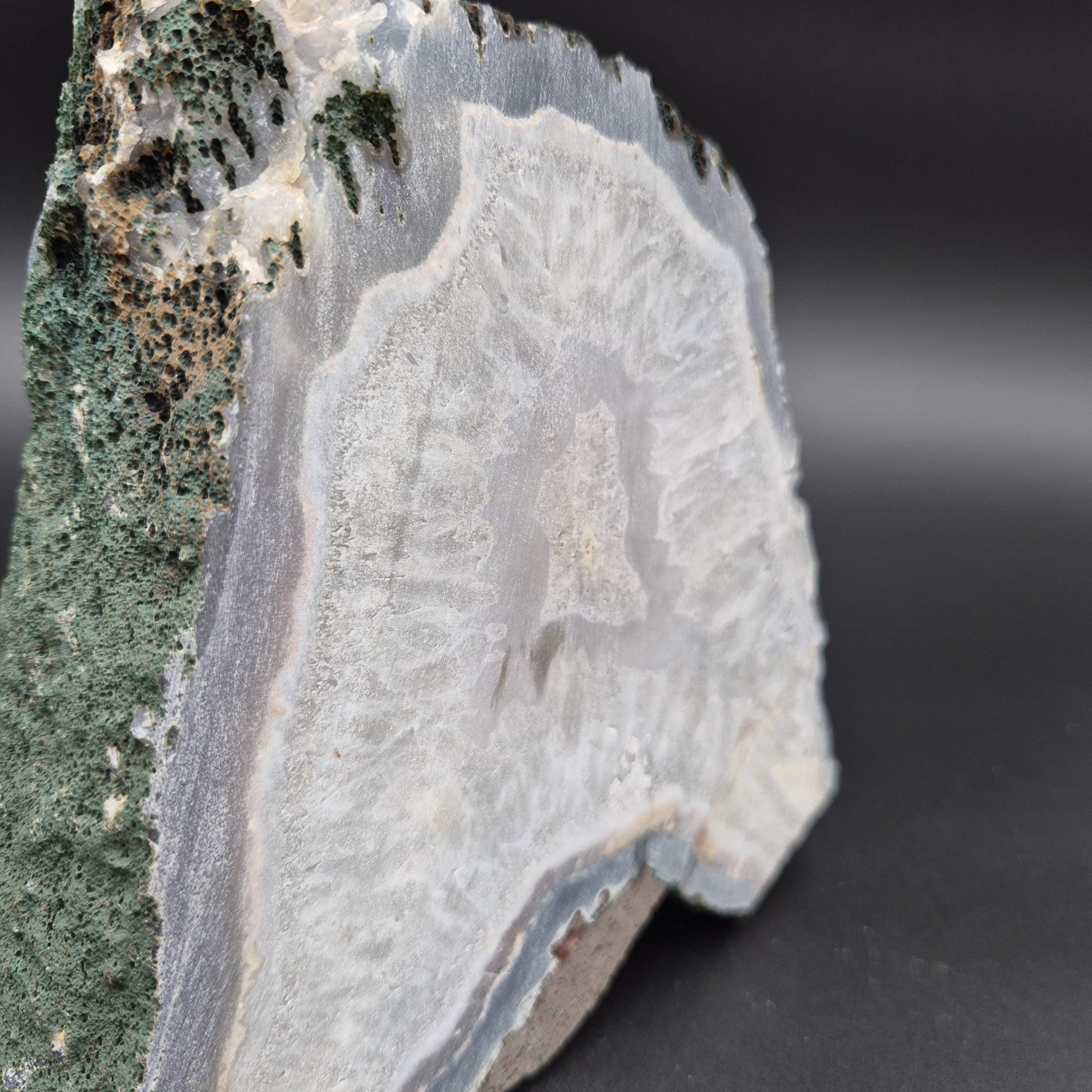 5.06 lb Druzy Amethyst with Blue Agate Cut Base – 6"x6"x2.5" – Brazil Crystal Hoarder