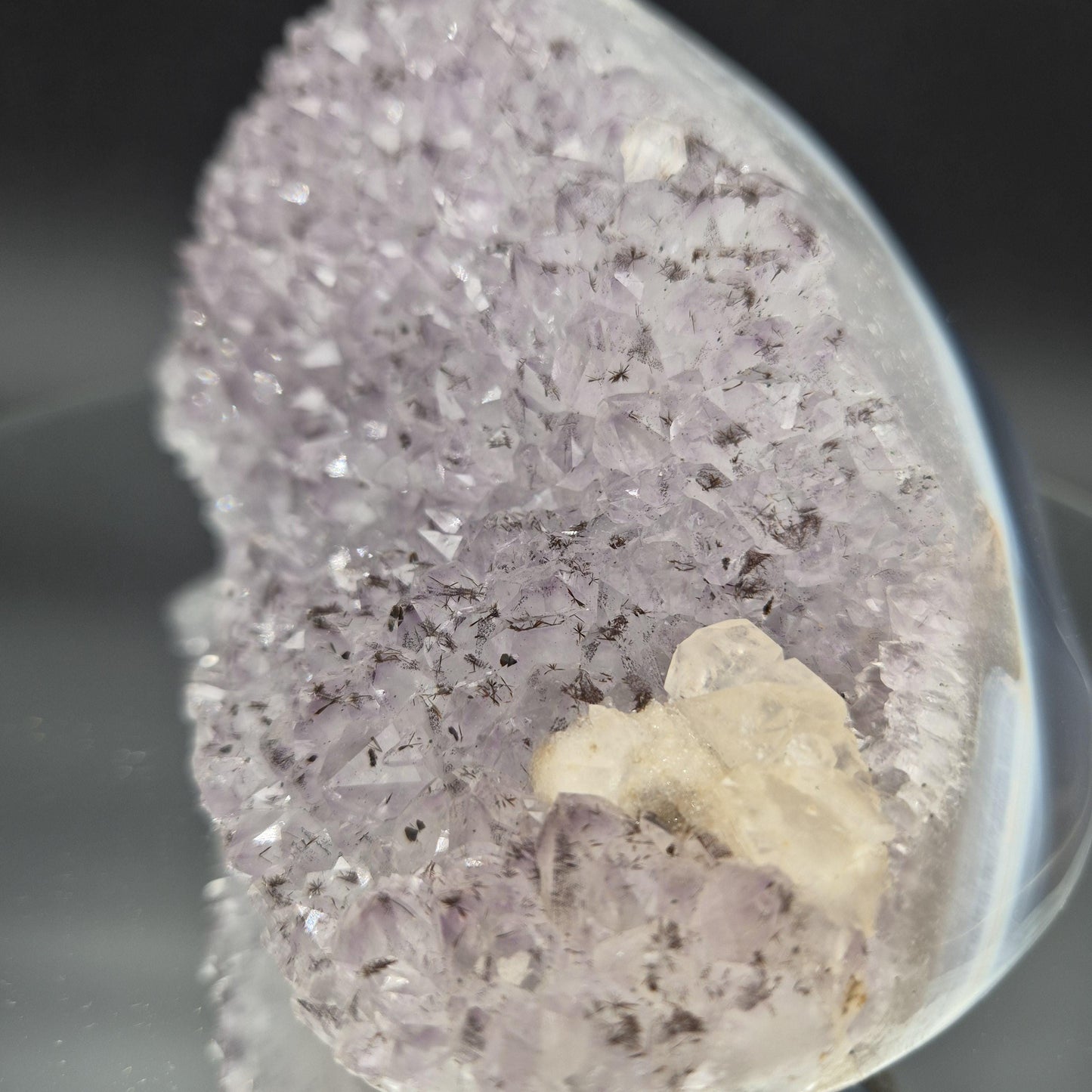 AAA+ Druzy Amethyst with UV Reactive Calcite Black Hematite Blue Banded Agate Freeform 4.58 lbs 7.5x4x3 Brazil Crystal Hoarder