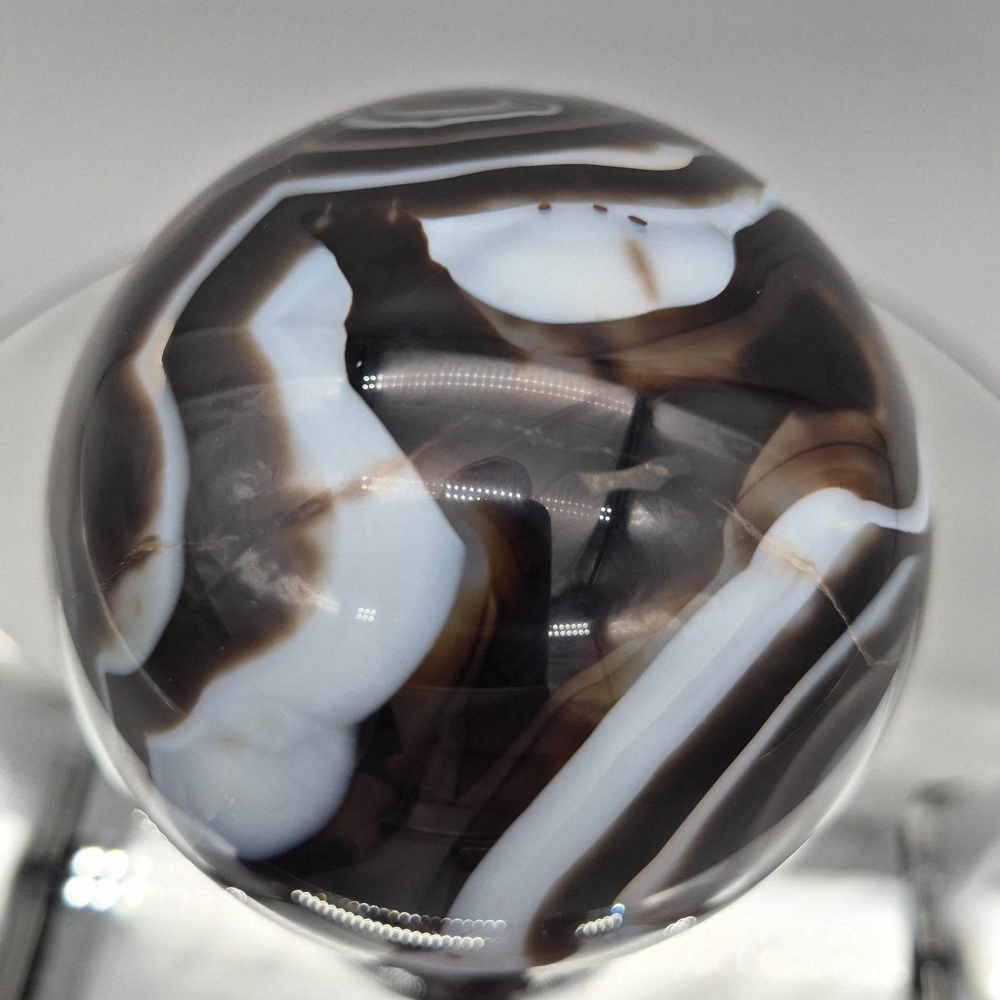 Super High Quality Black Agate Sphere – Polished Collector Crystal Sphere Crystal Hoarder